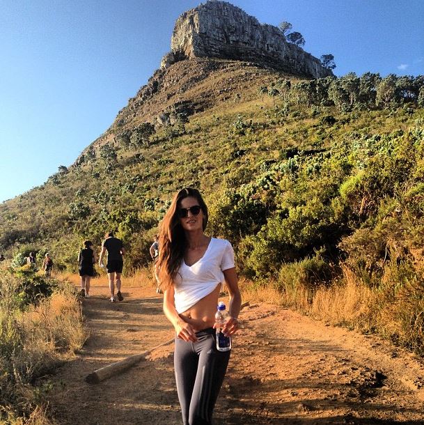 Izabel Goulart randonnée