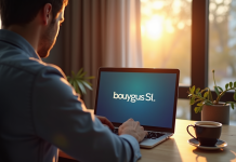 Homme au bureau regardant un écran Bouygues S1 lumineux
